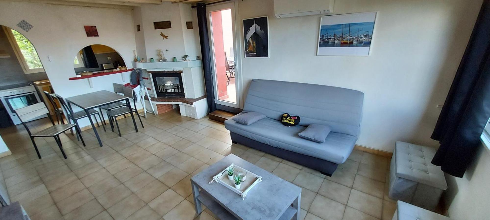 Le Barcares Logement Climatise Pour 6 Personnes, Draps Et Serviettes Non Fournis Air-Conditioned Accommodation For 6 People, Sheets And Towels Not Provided Alojamiento Con Aire Acondicionado Para 6 Personas, Sabanas Y Toallas No Incluidas מראה חיצוני תמונה