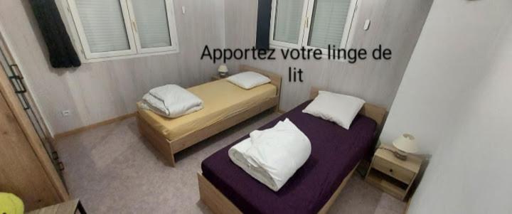 Le Barcares Logement Climatise Pour 6 Personnes, Draps Et Serviettes Non Fournis Air-Conditioned Accommodation For 6 People, Sheets And Towels Not Provided Alojamiento Con Aire Acondicionado Para 6 Personas, Sabanas Y Toallas No Incluidas מראה חיצוני תמונה